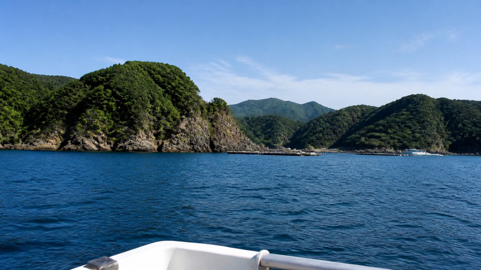 伊勢志摩らしいリアス海岸の風景